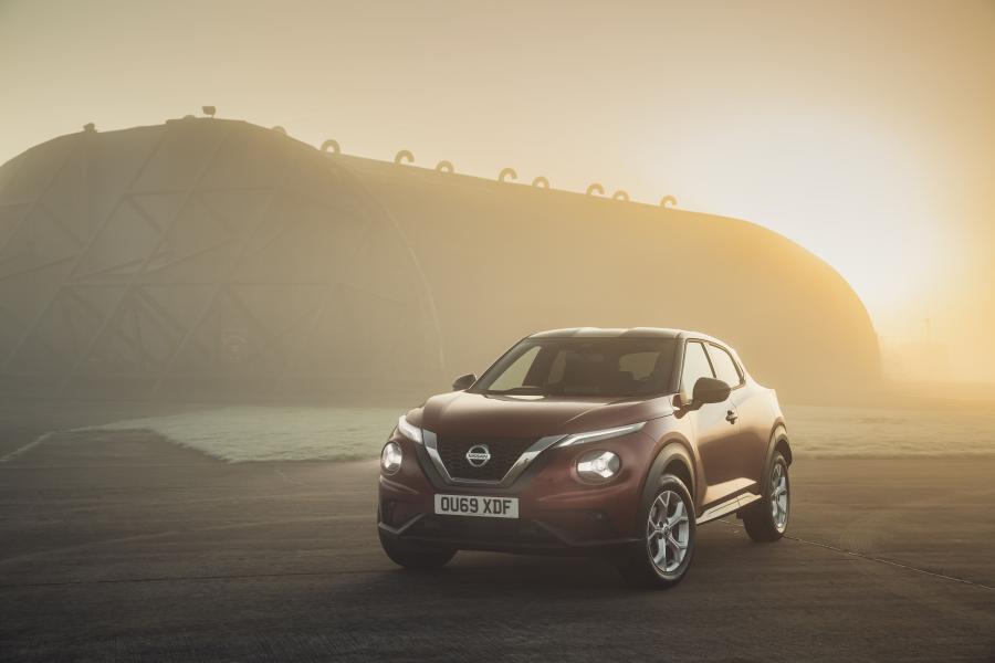  Nissan Juke 2019 года  (UK) (фото 11 из 40)